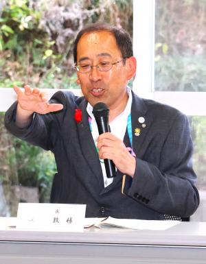 語る町長さん