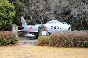 自衛隊の戦闘機　F-86の画像